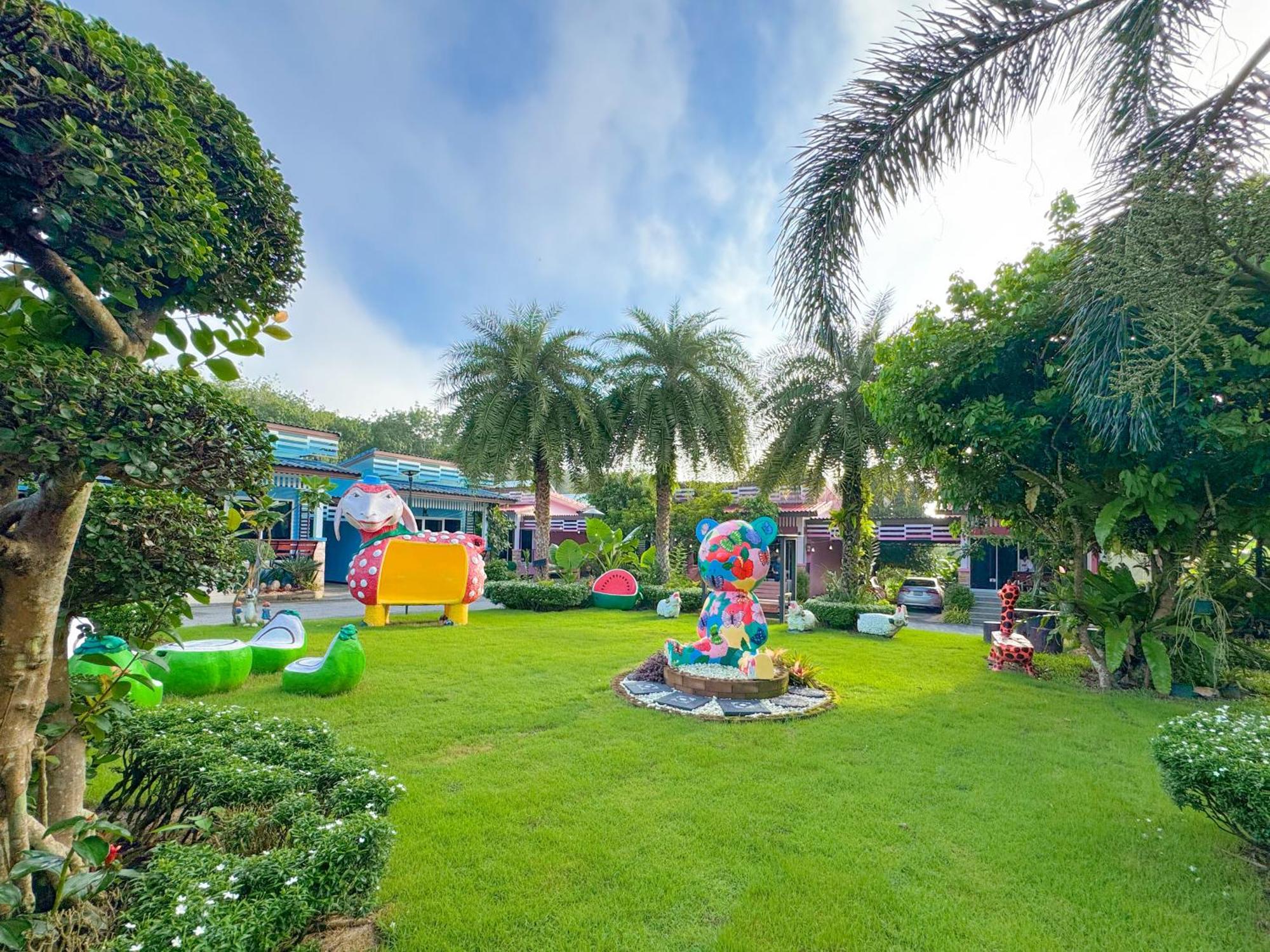 Baan Suan Mee Tang Hotel Chanthaburi Bagian luar foto